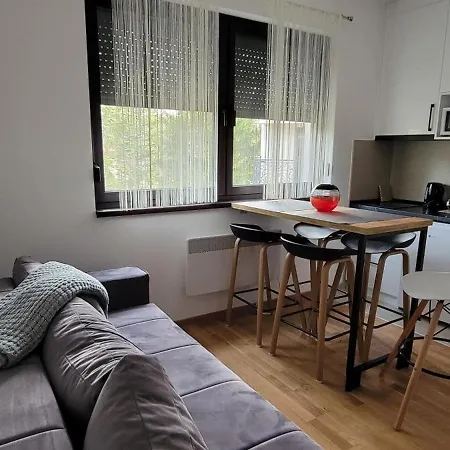 Alexia Apartment *